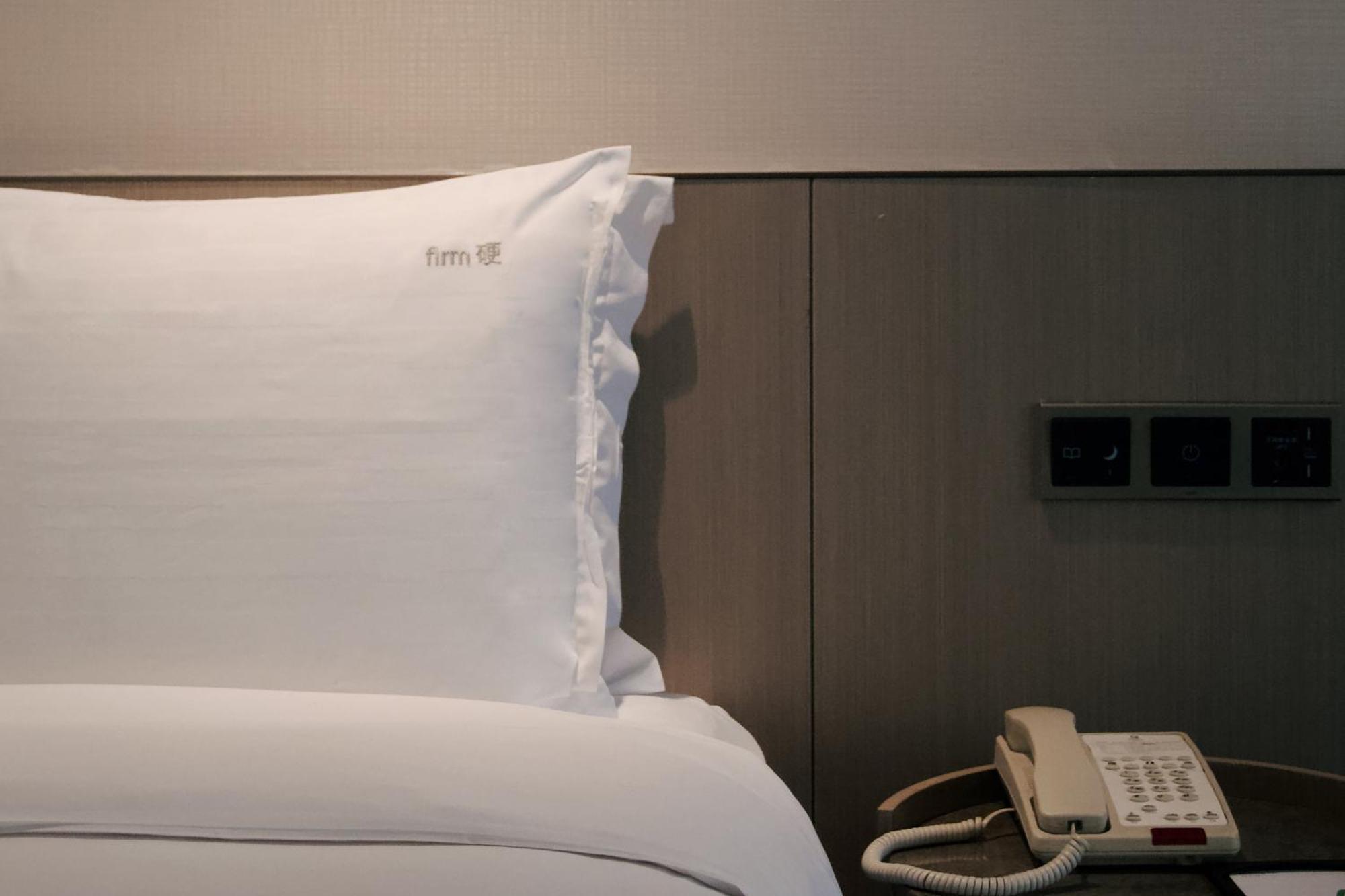 Holiday Inn Chengdu Century City-Westtower Bagian luar foto