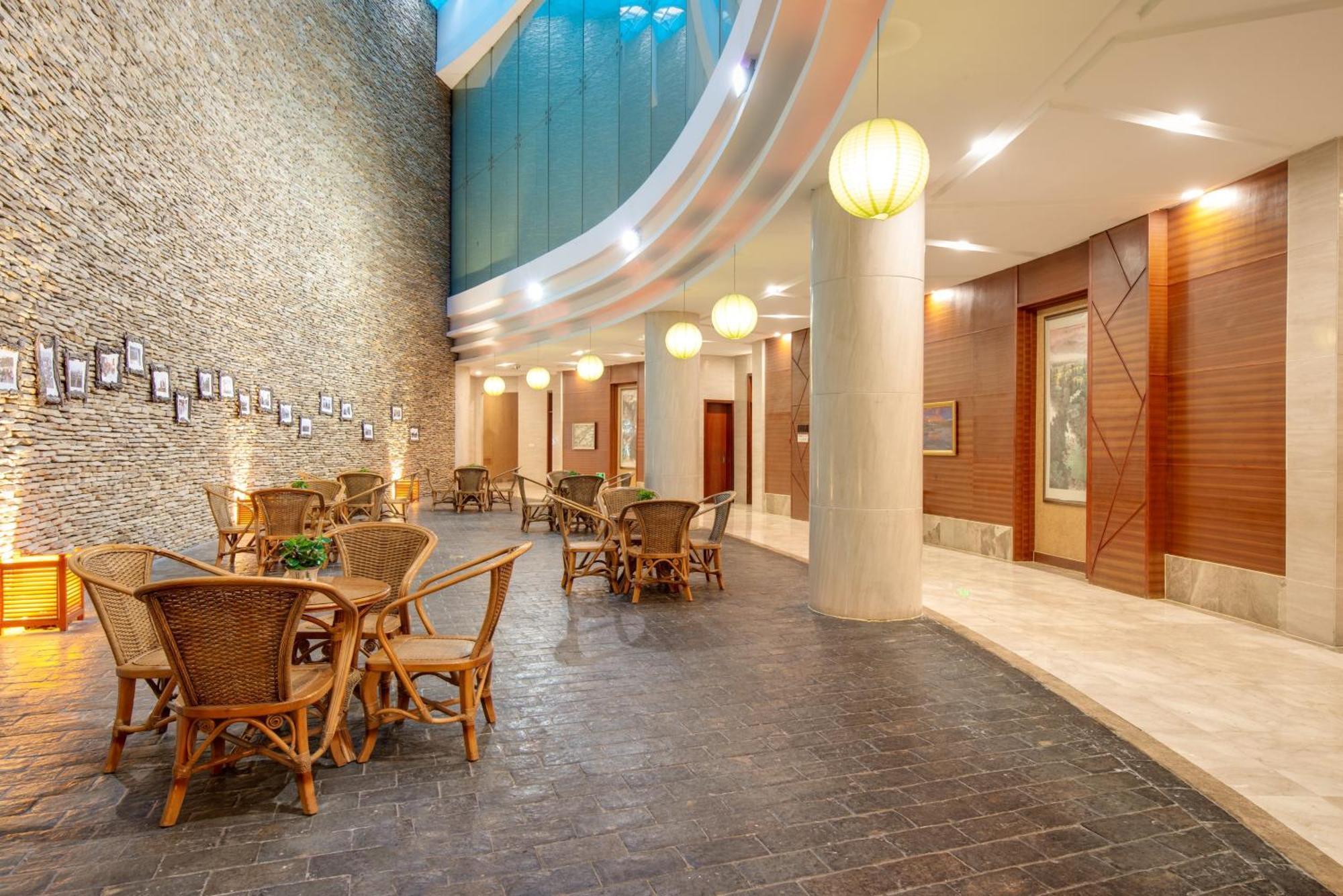 Holiday Inn Chengdu Century City-Westtower Bagian luar foto